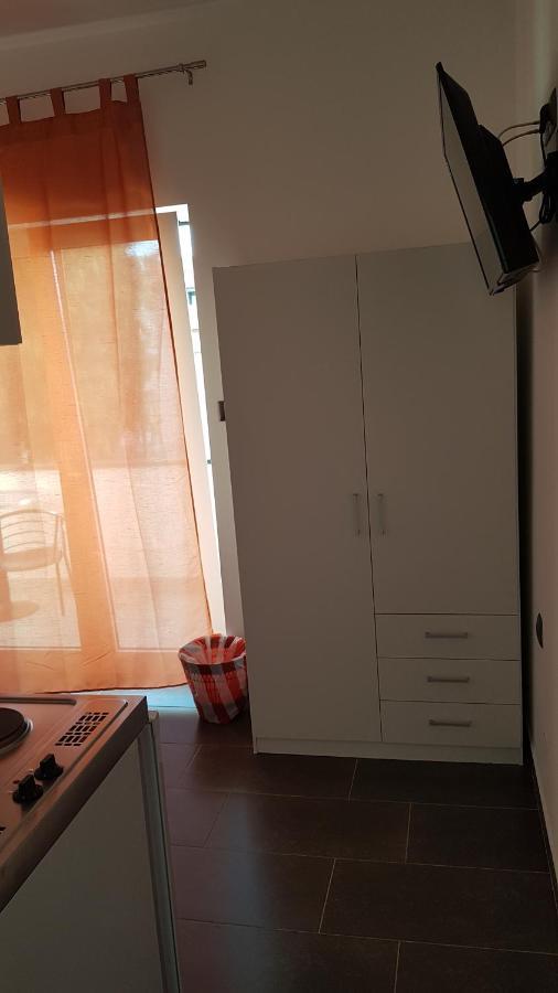 Apartments Star With Pool Biograd Na Moru Bagian luar foto